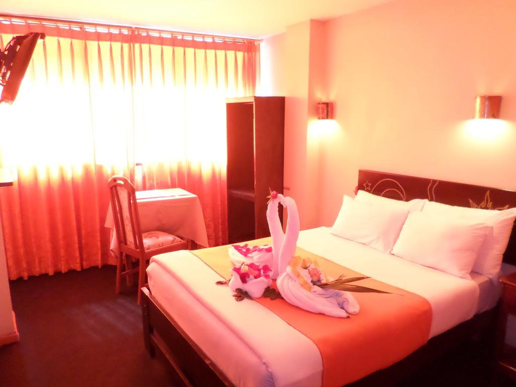 New Day Machu Picchu Hotel Aguas Calientes Bagian luar foto