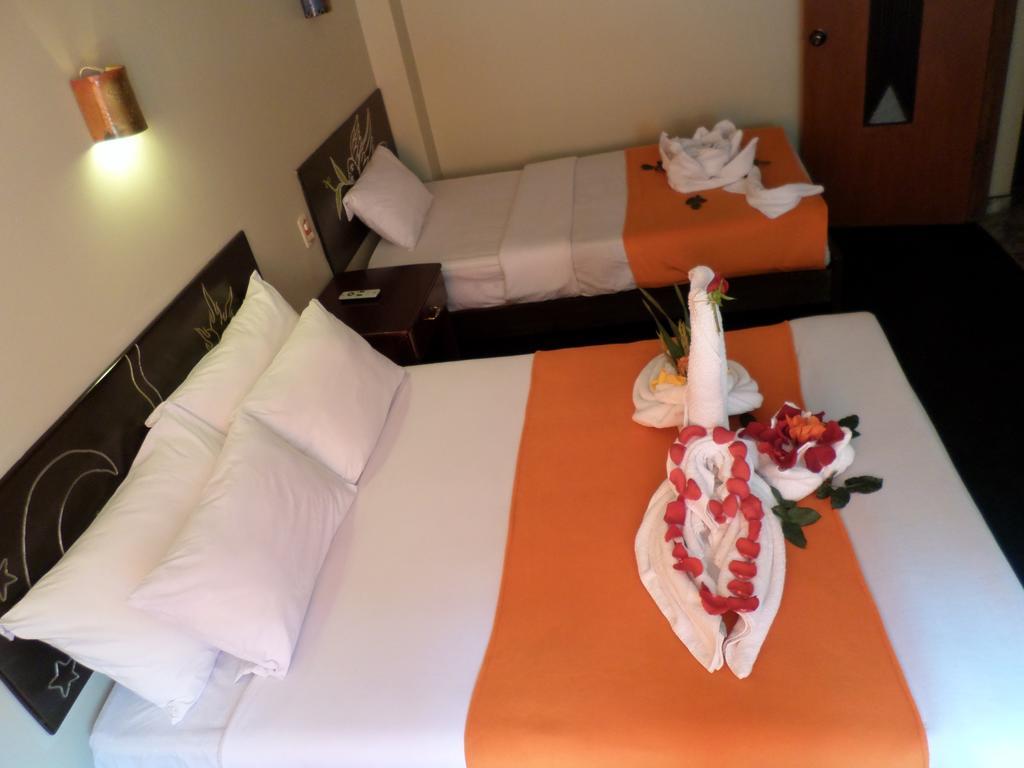 New Day Machu Picchu Hotel Aguas Calientes Bagian luar foto