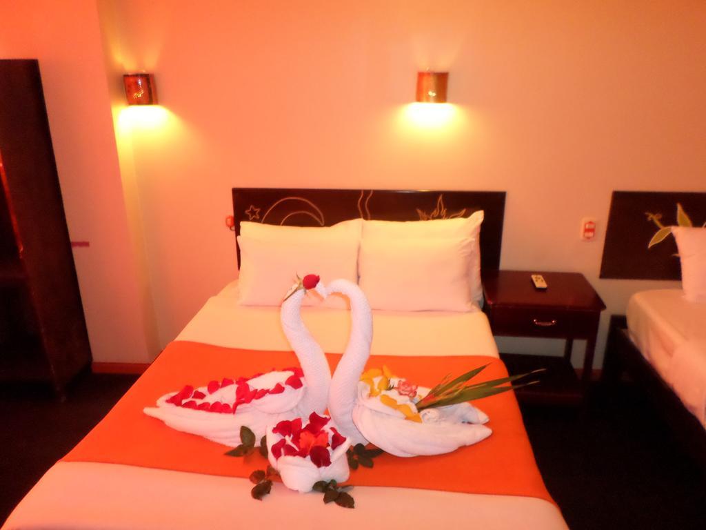 New Day Machu Picchu Hotel Aguas Calientes Bagian luar foto
