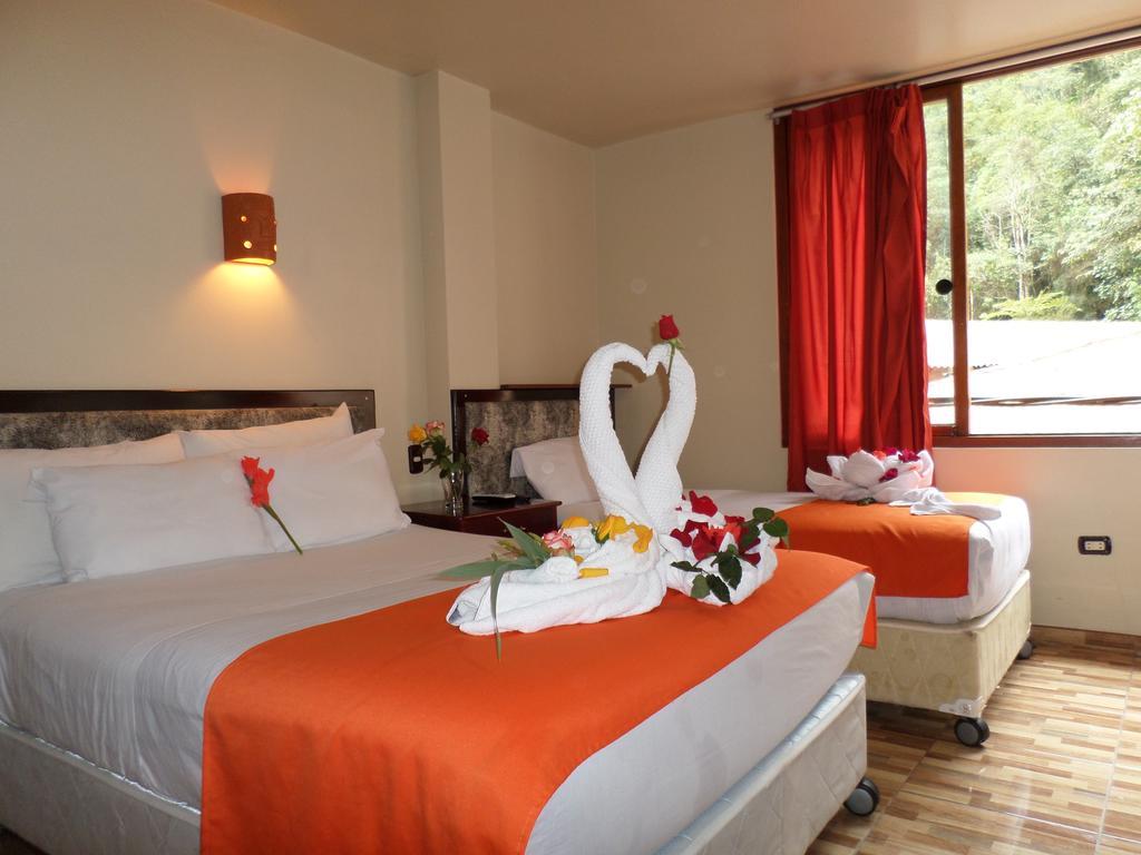 New Day Machu Picchu Hotel Aguas Calientes Bagian luar foto