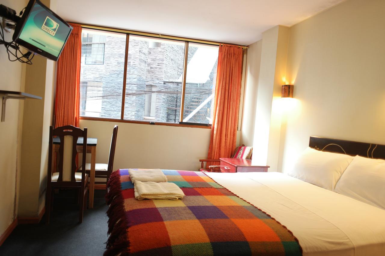 New Day Machu Picchu Hotel Aguas Calientes Bagian luar foto