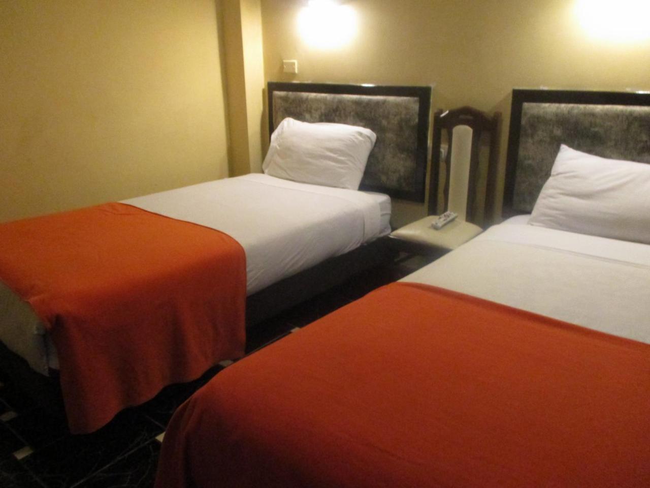 New Day Machu Picchu Hotel Aguas Calientes Bagian luar foto
